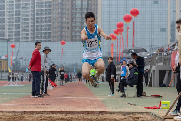 學生男子乙組三級跳遠 王永超